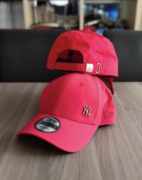 New Era 9FORTY Adjustable NY Yankee Mini metal- Red