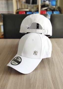 New Era 9FORTY Adjustable NY Yankee Mini metal- White